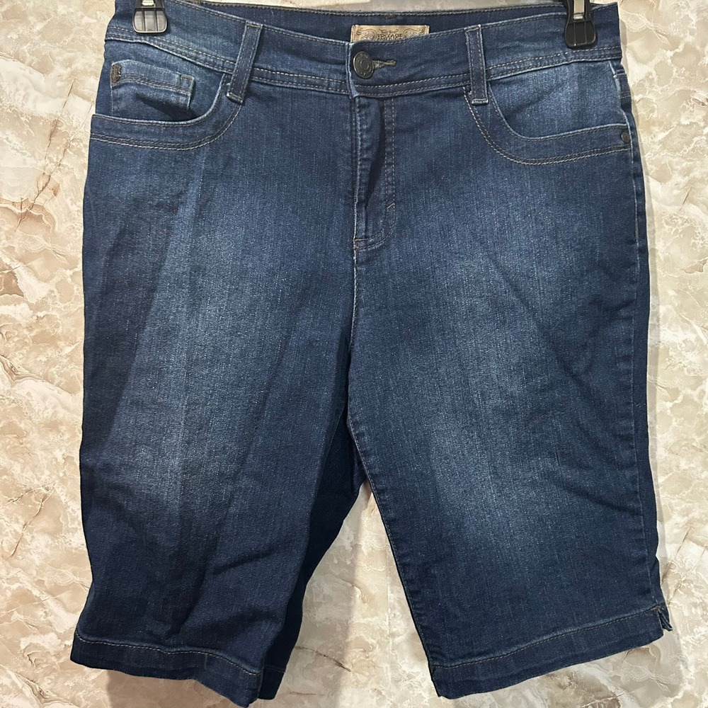 Nine West Vintage Bermuda Denim Shorts‎ Dark Wash Stretch Women's Size 8